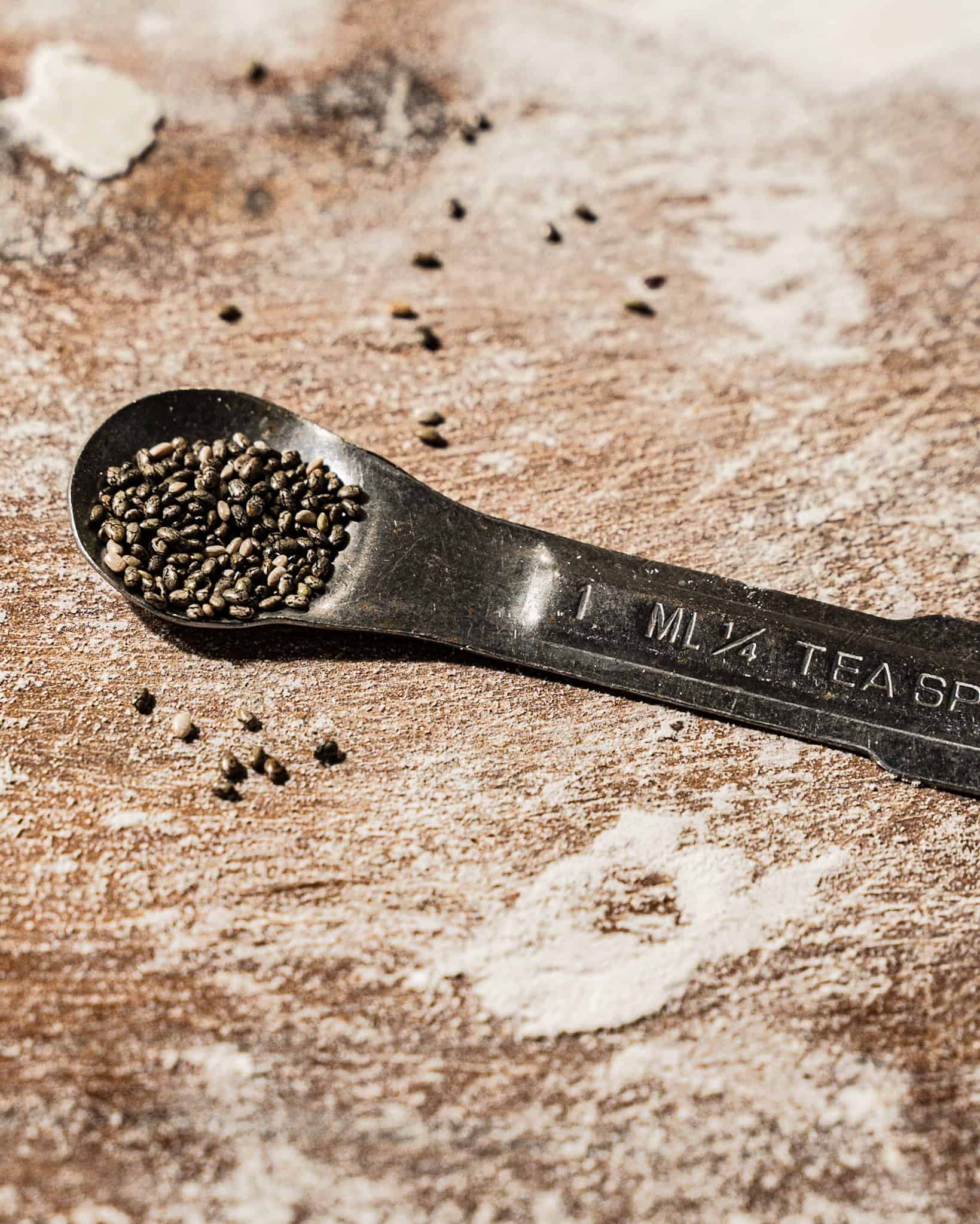 teaspoon filled with chia seeds