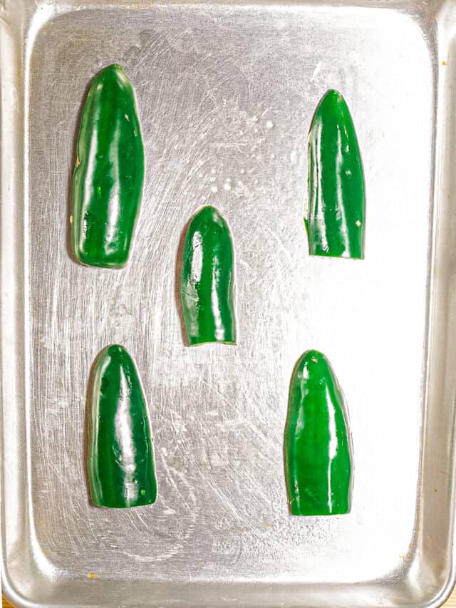 Baking Jalapenos in the Oven: An Easy Recipe