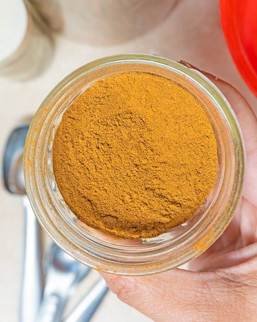 essential-spices-for-pantry-cooking-slow-living-kitchen